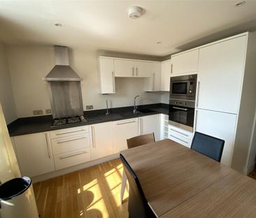 2 bedroom apartment to rent - Photo 5