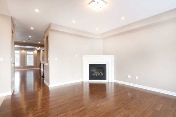 For Lease - 41 Pulpwood Cres Crescent Unit# 2nd Master Bedroom, Richmond Hill, Ontario - Photo 1