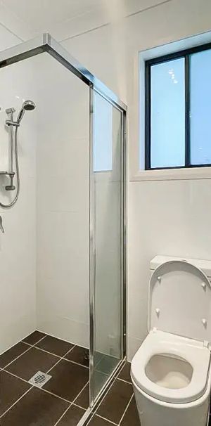 “IMPRESSIVE LOCATION, QUIET & CONVENIENT” - Photo 1