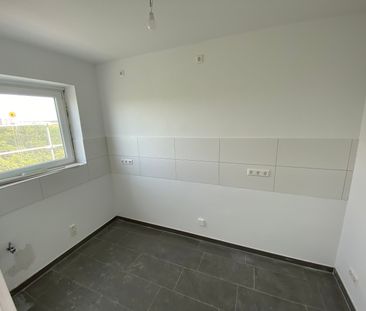 Dachgeschosswohung mit Weitblick 3-Zimmer // DG, rechts - Photo 5