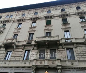 Trilocale in Affitto in Via Trincea Delle Frasche 1 a Milano - Photo 4