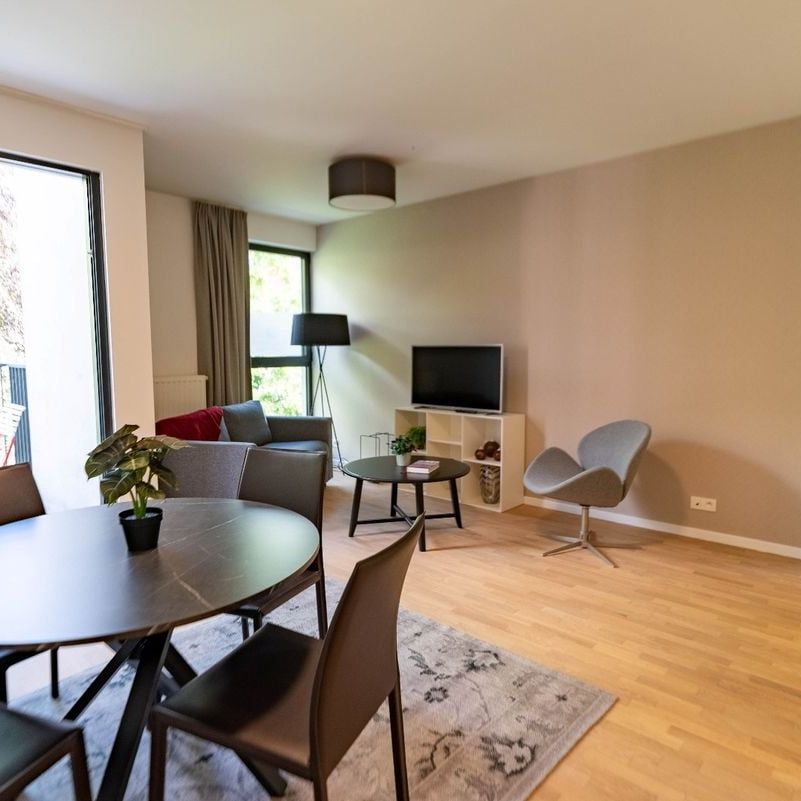 Serviceflat / Assistentiewoning te huur in Antwerpen voor € 1.999 met 1 slaapkamer - foto 1