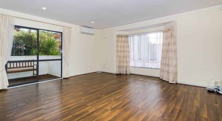 Family Home in Dual Westlake Zone - Photo 5