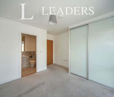 2 bedroom apartment to rent Stirling Drive, Luton, Bedfordshire, LU2 - Photo 1