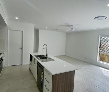 Modern Family Home in Convenient Location - Photo 5