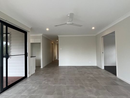 Large Family Home - Photo 1