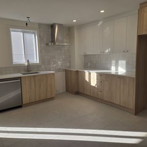 4 1/2 Rénové Laval-des-rapides - Photo 2