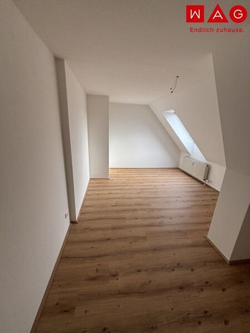 Urbanes Wohnen in zentraler Lage - grüner Innenhof - schöner und praktischer Schnitt - erstklassige Infrastruktur! - Photo 4