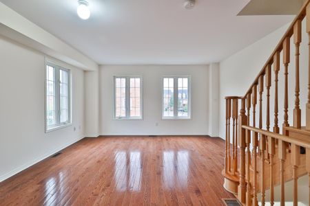 For Lease - 57 Ted Wray Circle, Toronto, Ontario - Photo 2