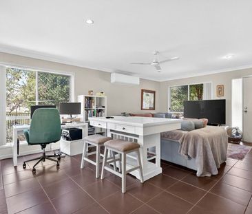 CHARMING TOWNHOUSE IN SERENE WARNER GROVES - Photo 1