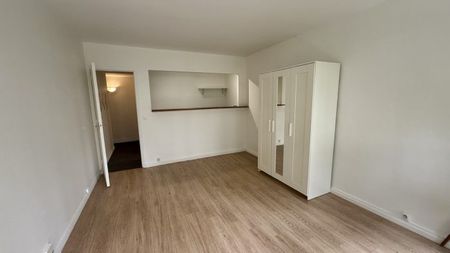 Studio rez-de-jardin - Photo 2