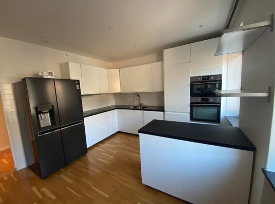 Linköping - 2rok - 12mån - 11.000kr/mån - Photo 1