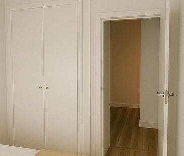 4 room luxury Flat for rent in Valencia - Photo 6