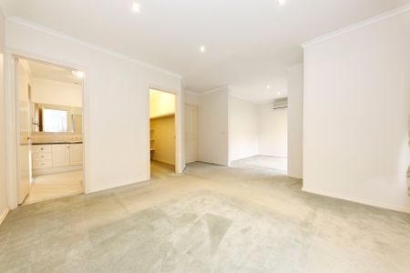 15 Leslie Street, Donvale - Photo 4