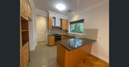 Charming family home with great location! - Photo 5