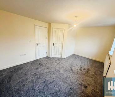 Clare Hill View, Huddersfield, HD1 - Photo 4