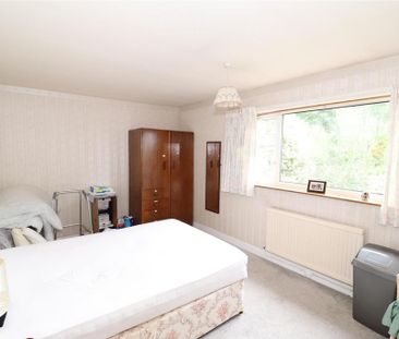 2 bedroom detached bungalow to rent - Photo 5