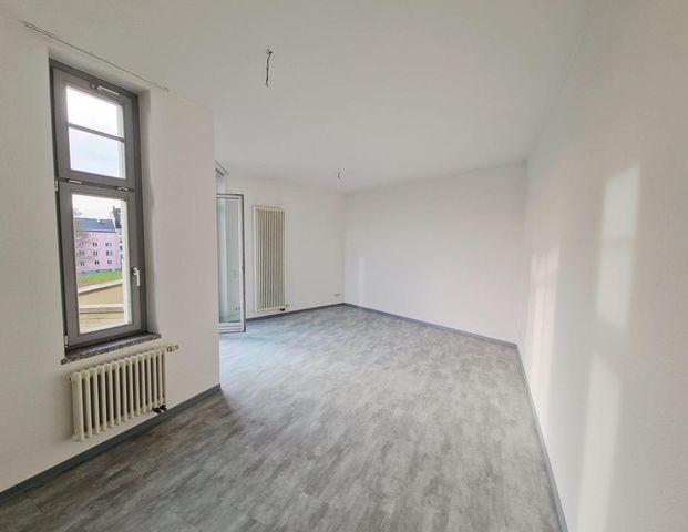 Helle 2-Z-Wohnung im Zentrum von Plauen - Foto 1