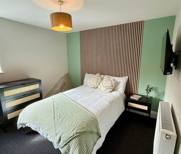 Room in a Shared Flat, Hotwell Road, BS8 - Photo 4