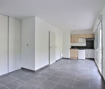 Location Appartement 1 pièce 32m² CLERMONT FERRAND 63100 - Photo 2