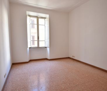 Luminoso trilocale in affitto nel cuore del Centro Storico di Roma ... - Photo 4