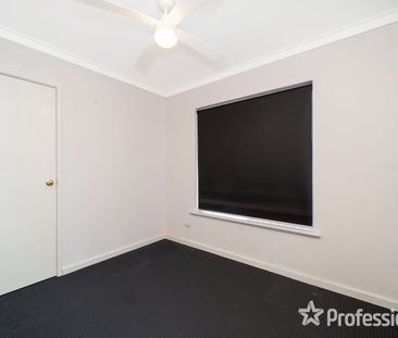 Charming 5 x 2 in sought after Greenwood! - Photo 6