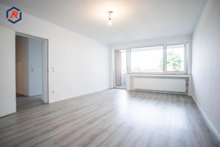 Lechenich, frisch renovierte 2-Zimmerwohnung mit Balkon, Garage möglich! - Photo 3