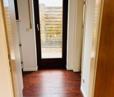 Kleine Einliegerwohnung mit Garten und großen Kellerraum - Photo 1