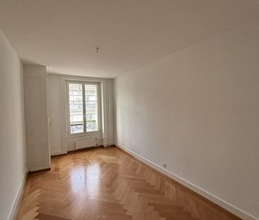 Bel appartement dans les combles situé à la rue du Maupas 15 - Foto 4