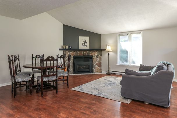 For Lease - 4 Trafalgar Road Unit# 4, Collingwood, Ontario - Photo 1