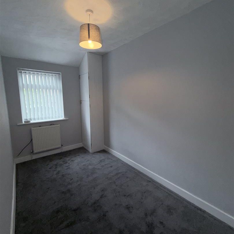 3 Bedroom Terraced House for Rent - Photo 1