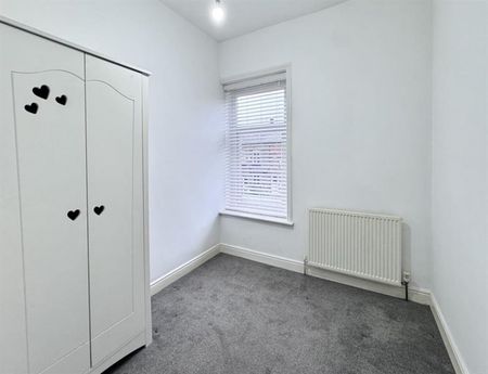 2 Bedroom Terraced To Let - Photo 4