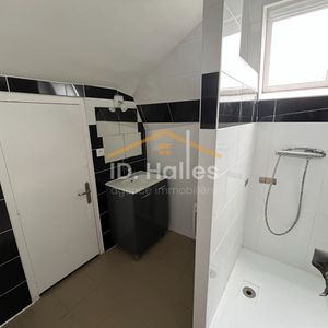 Location Appartement 2 pièces 45m² - Photo 2