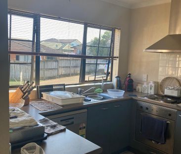 WEYMOUTH, 3 BEDROOMS - Photo 1