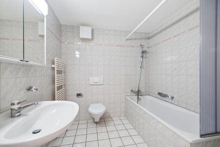 Offre Spéciale - Appartement 4 pièces lumineux en centre-ville - Foto 4