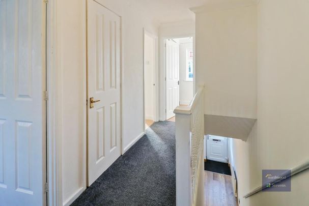 4 bedroom detached house to rent - Photo 1