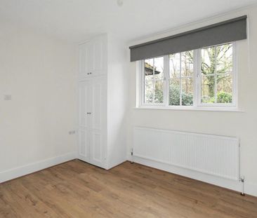 West Avenue, Whiteley Village, Hersham - Photo 6