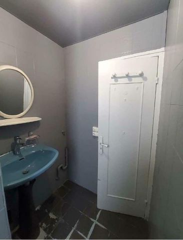 Location Appartement 3 pièces 53m² CLICHY SOUS BOIS 93390 - Photo 3