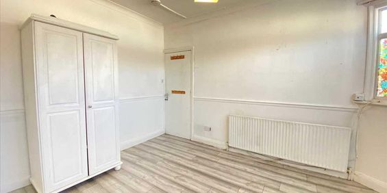 House share to rent - Photo 3