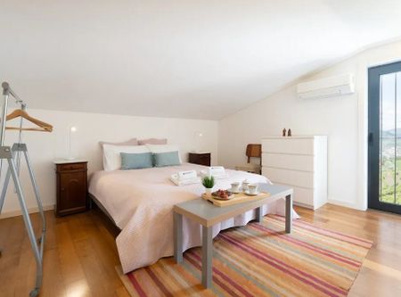 Rua de São Lourenço, Vila Nova de Gaia, Porto 5100-383 - Photo 4