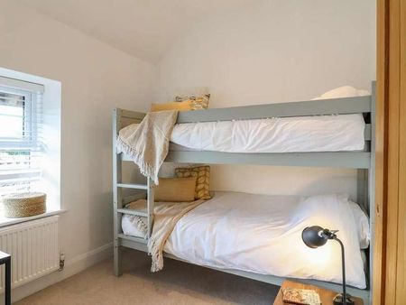 Elm Avenue, Witham On The Hill, Bourne, PE10 - Photo 3