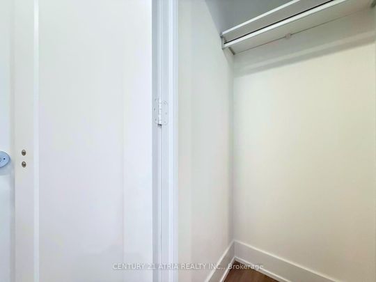 For Lease - 259 The Kingsway N/A Unit# 210, Toronto, Ontario - Photo 1