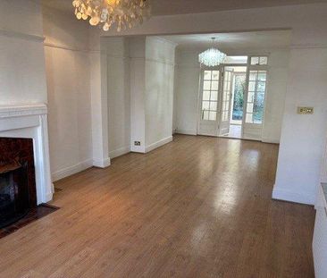 3 bedroom terraced house to rent - Photo 3