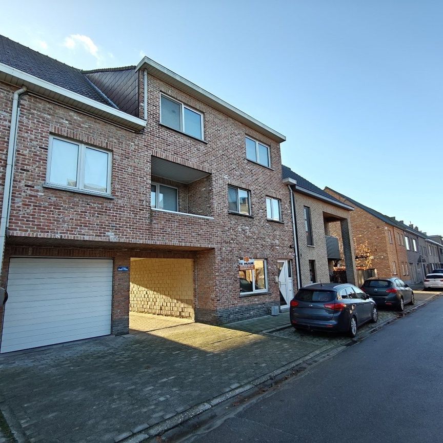 Gelijkvloers appartement met tuin te Lokeren - Photo 1