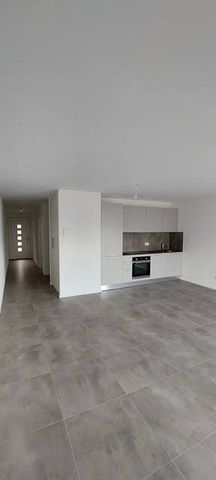 A Louer Appartement 2.5 pièces à MONTHEY - Foto 4