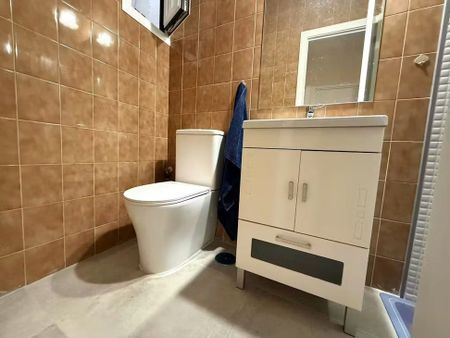 Paseo de la Castellana, Madrid, Community of Madrid - Photo 2