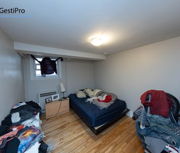 245 Fraser - Photo 1