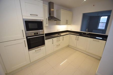 2 bedroom apartment to rent - Photo 4