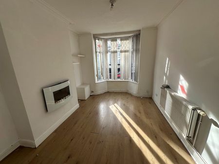 2 Bed Detached House, Carnarvon Road, L9 - Photo 3