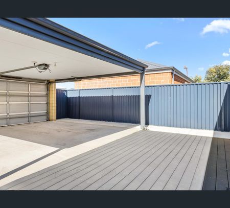 20 Avoca Chase, Baldivis, WA 6171 - Photo 2